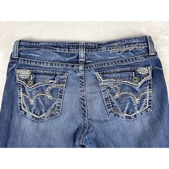 Big Star Women’s Distressed Denim Maddie Mid Rise Fit Size 32L Bootcut - Picture 3 of 9